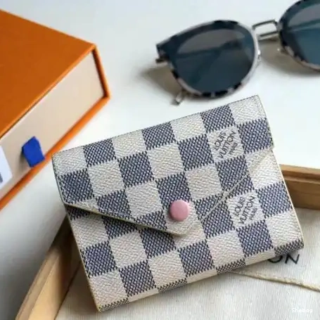 19T1L0473 LV Bags 0808